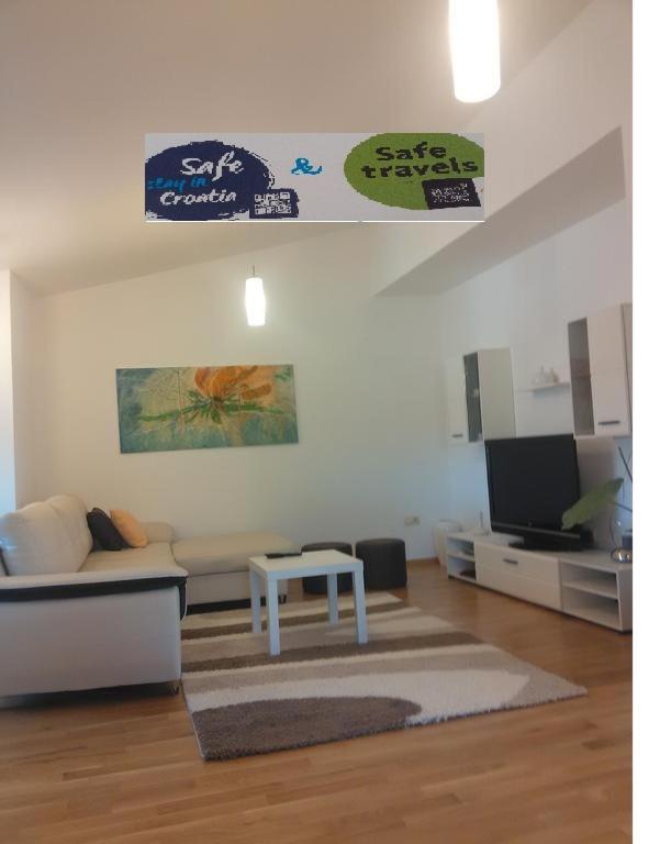 Apartment Tim Zadar Eksteriør billede