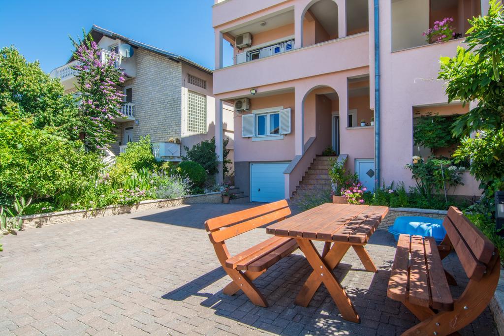 Apartment Tim Zadar Eksteriør billede